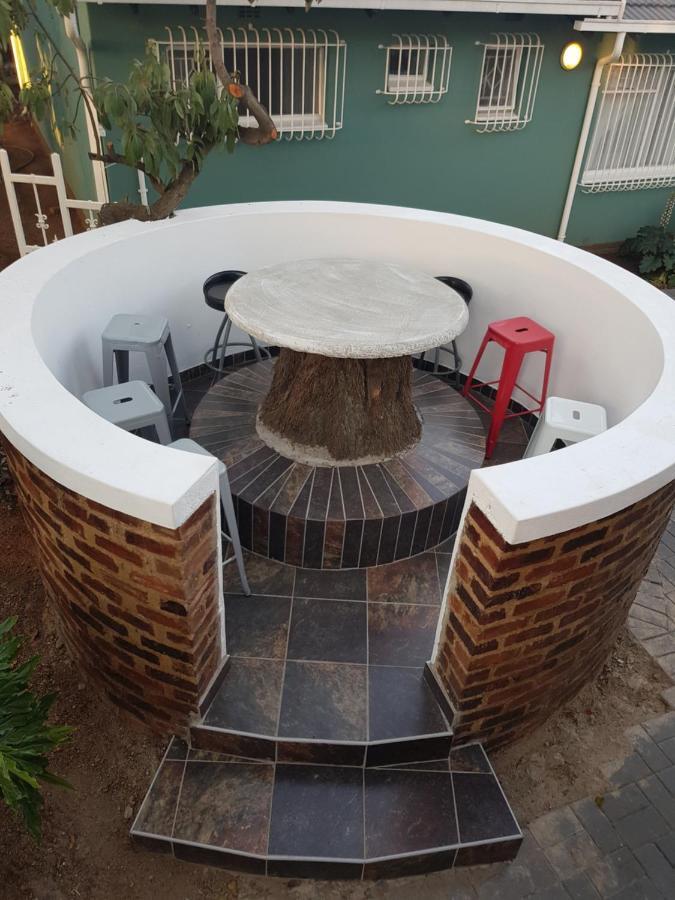Good 2 Go Guest House Benoni Exterior foto